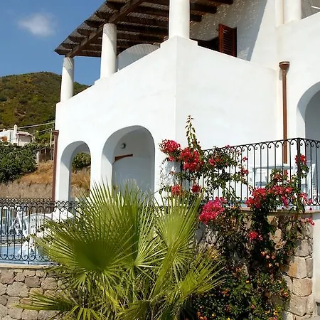 Oltremare 4*