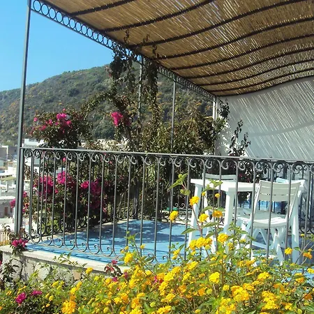 Oltremare Aparthotel 4*